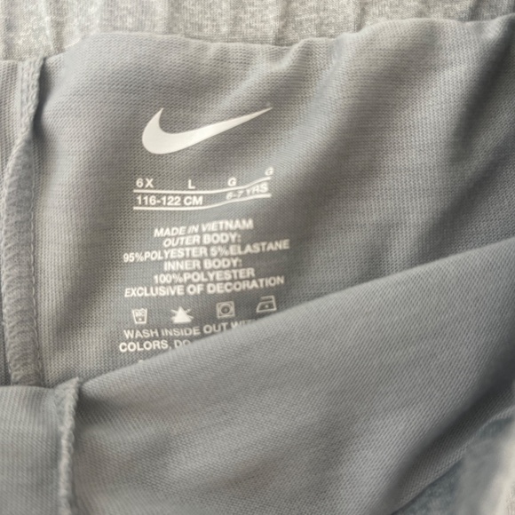 Nike Girl skort size 6x - Picture 2 of 3